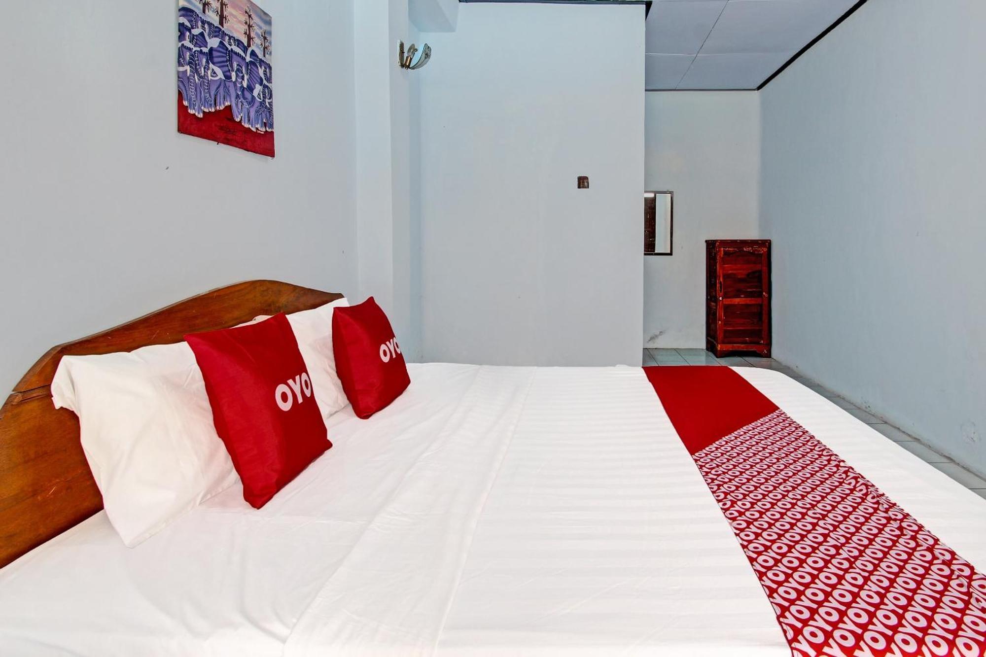 Hotel Capital O 91644 Loka Hause Salatiga Zewnętrze zdjęcie