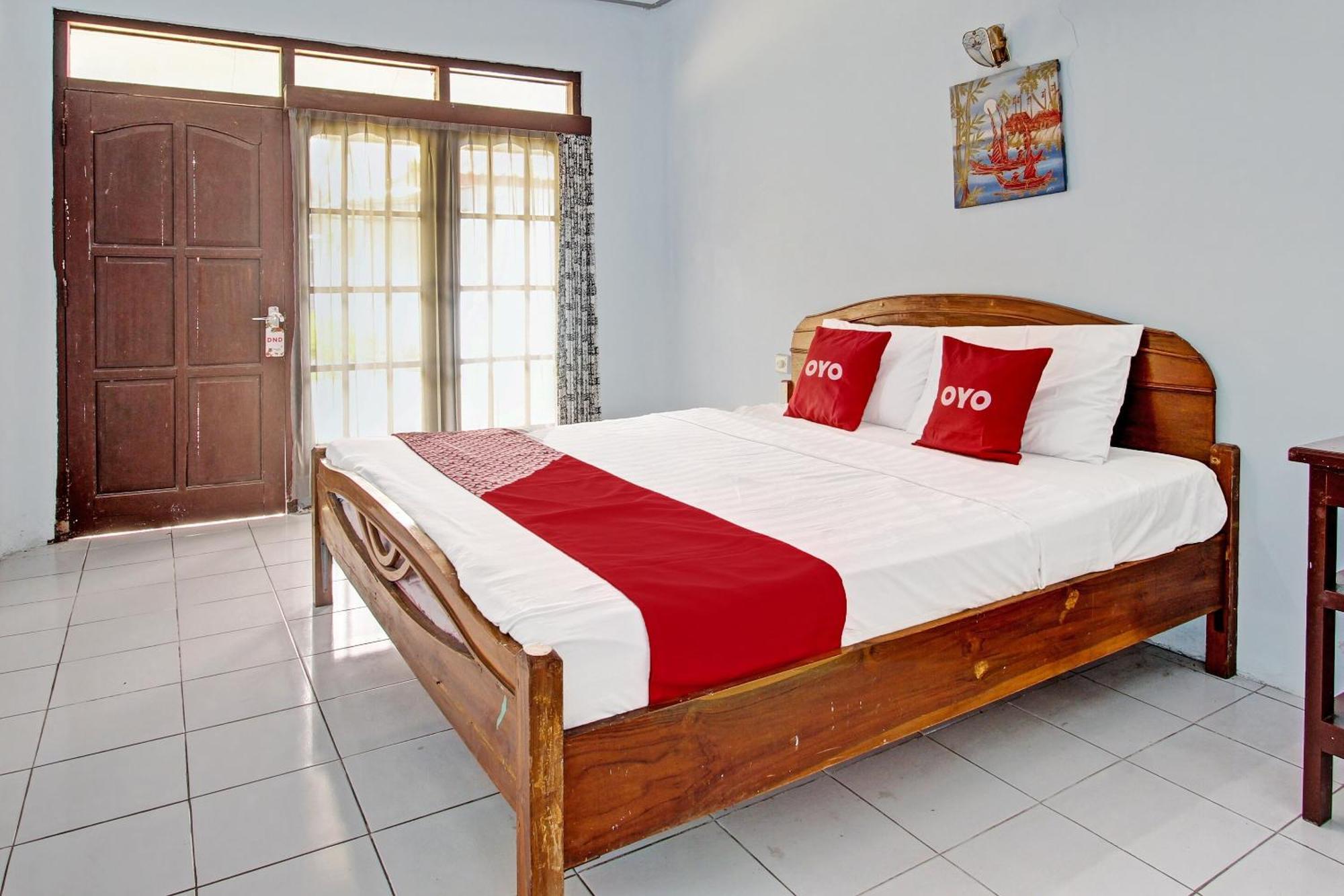 Hotel Capital O 91644 Loka Hause Salatiga Zewnętrze zdjęcie