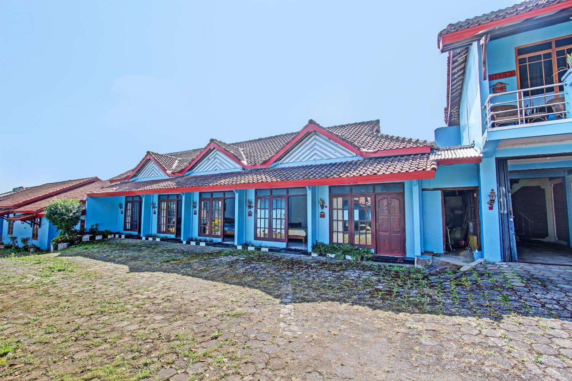 Hotel Capital O 91644 Loka Hause Salatiga Zewnętrze zdjęcie